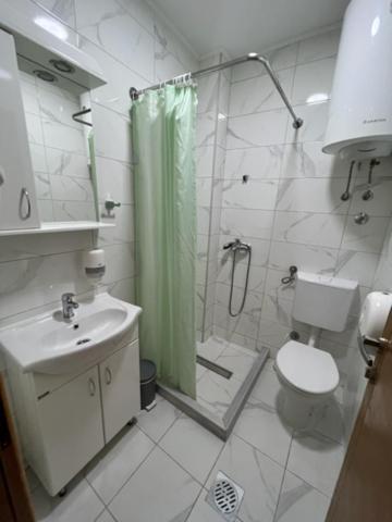 Dmd Apartmani Budva Eksteriør billede